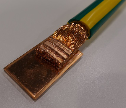 120SQの銅より線と厚さ3mmの銅端子の接合例